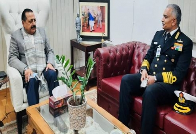 Navy chief meets S&T Minister to discuss Deep Ocean Mission modalities | Navy chief meets S&T Minister to discuss Deep Ocean Mission modalities