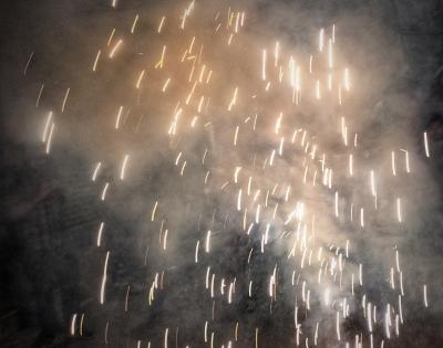 Fireworks to mark Pran Pratishtha ceremony in Ayodhya | Fireworks to mark Pran Pratishtha ceremony in Ayodhya