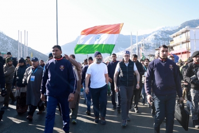 Bharat Jodo Yatra paused in J&K's Qazigund | Bharat Jodo Yatra paused in J&K's Qazigund