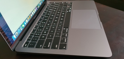 Apple working on keyboard with reconfigurable displays on each key | Apple working on keyboard with reconfigurable displays on each key Apple working on keyboard with reconfigurable displays on each key | Apple working on keyboard with reconfigurable displays on each key