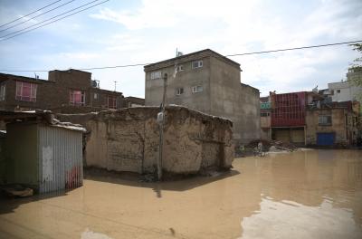 Flood kills 10, destroys scores of houses in Afghanistan | Flood kills 10, destroys scores of houses in Afghanistan