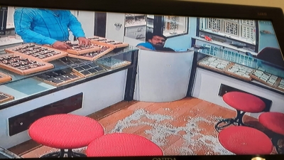 K'taka Police cracks jewellery store shootout & dacoity case, 6 arrested | K'taka Police cracks jewellery store shootout & dacoity case, 6 arrested