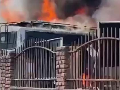 Major fire breaks out at bus stand in Rishikesh | Major fire breaks out at bus stand in Rishikesh