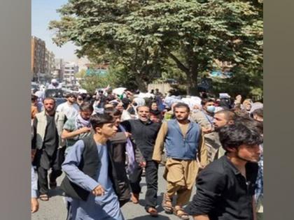 Afghanistan: Daily wagers in 'dire' condition after Taliban siege | Afghanistan: Daily wagers in 'dire' condition after Taliban siege