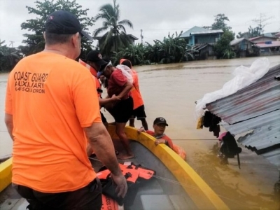 Tropical cyclone Ma-on kills 3, injures 4 in Philippines | Tropical cyclone Ma-on kills 3, injures 4 in Philippines