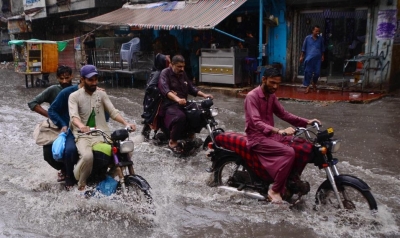 Death toll in devastating Pak monsoon rain spikes to 903 | Death toll in devastating Pak monsoon rain spikes to 903
