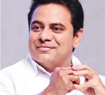 Skyways projects in Hyderabad hit by Centre's non-cooperation: KTR | Skyways projects in Hyderabad hit by Centre's non-cooperation: KTR