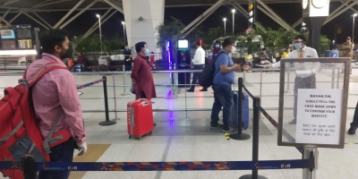 Four tested positive for Covid at IGI airport, samples sent for sequencing | Four tested positive for Covid at IGI airport, samples sent for sequencing