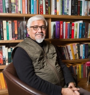 Amitav Ghosh's next book on opium's dark history arrives on July 15 | Amitav Ghosh's next book on opium's dark history arrives on July 15