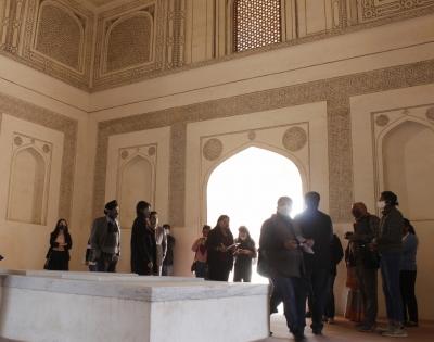 Rahim's Tomb restored, to open for visitors from Dec 17 | Rahim's Tomb restored, to open for visitors from Dec 17 Rahim's Tomb restored, to open for visitors from Dec 17 | Rahim's Tomb restored, to open for visitors from Dec 17