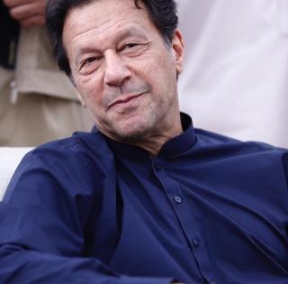 Imran Khan's absence from march fuels speculation | Imran Khan's absence from march fuels speculation