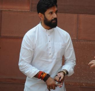 Nitish will not be able to complete his 5 yr-term: Chirag Paswan | Nitish will not be able to complete his 5 yr-term: Chirag Paswan Nitish will not be able to complete his 5 yr-term: Chirag Paswan | Nitish will not be able to complete his 5 yr-term: Chirag Paswan