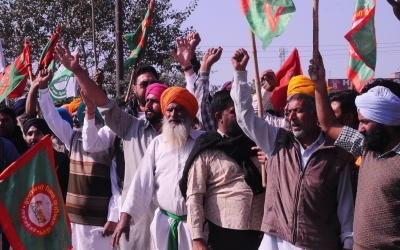 Punjabi diaspora worried, shocked over 'brutality' against farmers | Punjabi diaspora worried, shocked over 'brutality' against farmers