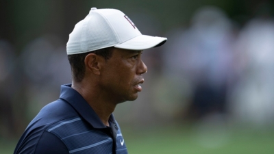 Golf: Injured Tiger Woods withdraws from Masters before resumption of third round | Golf: Injured Tiger Woods withdraws from Masters before resumption of third round