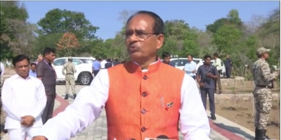 MP CM Chouhan holds marathon meeting to discuss plan on 3-yr completion of BJP govt | MP CM Chouhan holds marathon meeting to discuss plan on 3-yr completion of BJP govt