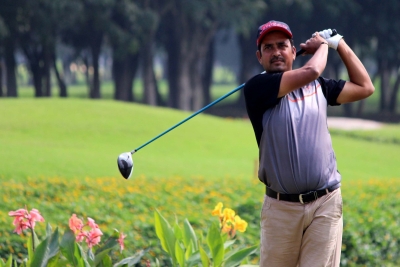 Golf: Shamim Khan is early pacesetter at Ahmedabad Open | Golf: Shamim Khan is early pacesetter at Ahmedabad Open