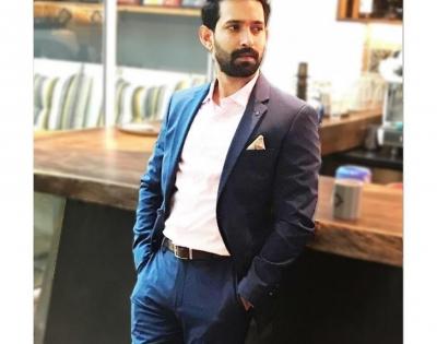 Hard to be Deepika Padukone in our country: Vikrant Massey | Hard to be Deepika Padukone in our country: Vikrant Massey