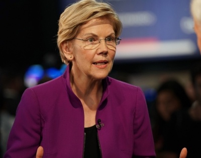 Elizabeth Warren trails behind Democratic rivals in Q4 fundraising | Elizabeth Warren trails behind Democratic rivals in Q4 fundraising