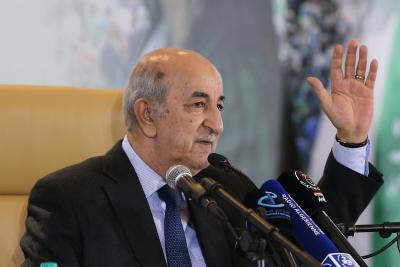 Algerian, French Presidents speak after months of diplomatic riffs | Algerian, French Presidents speak after months of diplomatic riffs Algerian, French Presidents speak after months of diplomatic riffs | Algerian, French Presidents speak after months of diplomatic riffs