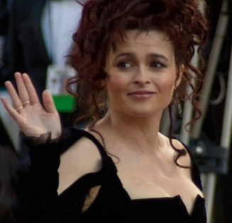 Helena Bonham Carter makes potential boyfriends take handwriting test | Helena Bonham Carter makes potential boyfriends take handwriting test