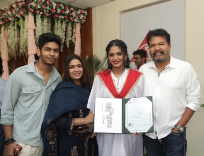 Shankar's daughter Aditi is now an actress and a doctor! | Shankar's daughter Aditi is now an actress and a doctor!