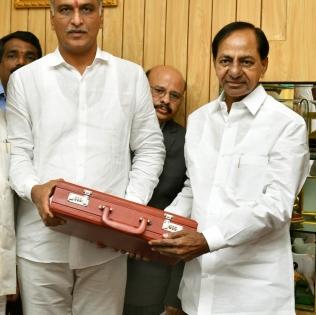 Telangana to set up Women's university, district medical colleges | Telangana to set up Women's university, district medical colleges Telangana to set up Women's university, district medical colleges | Telangana to set up Women's university, district medical colleges
