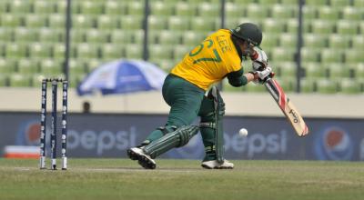 Women's T20 WC: Ton-up Lee shows way as SA thrash Thailand | Women's T20 WC: Ton-up Lee shows way as SA thrash Thailand