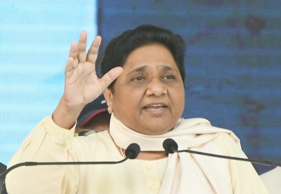 Mayawati asks Centre to clear air on Rafale deal | Mayawati asks Centre to clear air on Rafale deal