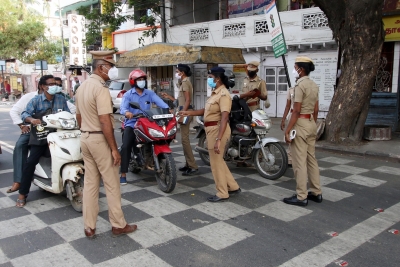 TN Police not to allow any public celebration after 1 am on Jan 1 | TN Police not to allow any public celebration after 1 am on Jan 1