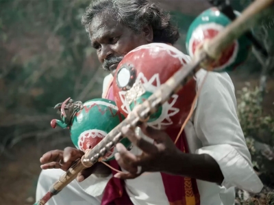 Padma Shri for 'Bheemla Nayak' folk artiste Kinnera Mogulaiah | Padma Shri for 'Bheemla Nayak' folk artiste Kinnera Mogulaiah Padma Shri for 'Bheemla Nayak' folk artiste Kinnera Mogulaiah | Padma Shri for 'Bheemla Nayak' folk artiste Kinnera Mogulaiah