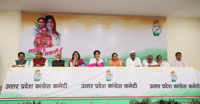 Priyanka announces 40% tickets to women in UP polls | Priyanka announces 40% tickets to women in UP polls