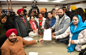 Drama continues over Chandigarh mayoral poll | Drama continues over Chandigarh mayoral poll