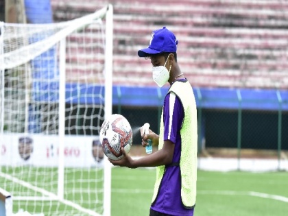 I-League Qualifiers 2021: Footballers find their own ways to tackle bio-bubble life | I-League Qualifiers 2021: Footballers find their own ways to tackle bio-bubble life