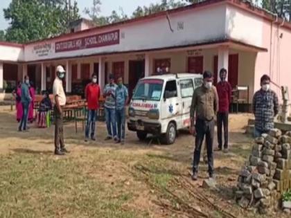 Odisha: 25 students of govt school in Mayurbhanj test positive for COVID19 | Odisha: 25 students of govt school in Mayurbhanj test positive for COVID19 Odisha: 25 students of govt school in Mayurbhanj test positive for COVID19 | Odisha: 25 students of govt school in Mayurbhanj test positive for COVID19