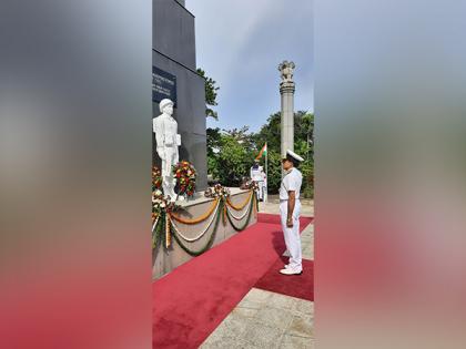 Vice Admiral of Indian Navy pays homage at memorial of Indian soldiers in Sri Lanka | Vice Admiral of Indian Navy pays homage at memorial of Indian soldiers in Sri Lanka