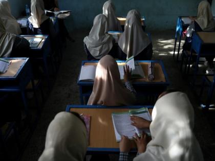 Afghan girls continue studies as Taliban remains reluctant to announce school reopening | Afghan girls continue studies as Taliban remains reluctant to announce school reopening