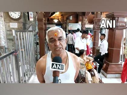 Ujjain: Mahakal priest condemns Zomato's 'thali' ad featuring Hrithik Roshan, seeks withdrawal, apology | Ujjain: Mahakal priest condemns Zomato's 'thali' ad featuring Hrithik Roshan, seeks withdrawal, apology