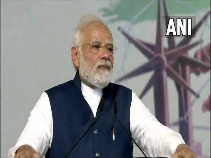 This festive season, gift only khadi products: PM Modi appeals to citizens | This festive season, gift only khadi products: PM Modi appeals to citizens