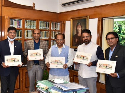 Governor of Assam releases book 'Builders Of India', Homage By Max Cement to the various freedom fighters | Governor of Assam releases book 'Builders Of India', Homage By Max Cement to the various freedom fighters