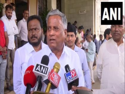 Murugha Mutt sexual assault case: Let the truth come out, says Karnataka Minister V Somanna | Murugha Mutt sexual assault case: Let the truth come out, says Karnataka Minister V Somanna
