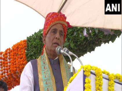 India no longer weak, will give befitting reply if anyone ever tries to harm its sovereignty: Rajnath Singh | India no longer weak, will give befitting reply if anyone ever tries to harm its sovereignty: Rajnath Singh