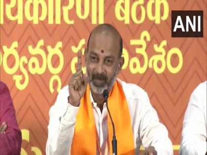 Telangana BJP Chief Bandi Sanjay refers Hussain Sagar as "Vinayak Sagar" | Telangana BJP Chief Bandi Sanjay refers Hussain Sagar as "Vinayak Sagar"