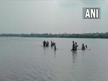 UP: 3 children drown during Ganesh idol immersion in Unnao | UP: 3 children drown during Ganesh idol immersion in Unnao