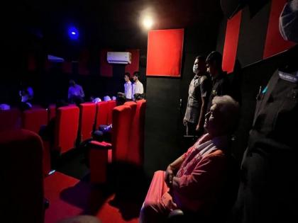 J&K LG inaugurates cinema halls in Pulwama, Shopian, calls it 'Historic Day' | J&K LG inaugurates cinema halls in Pulwama, Shopian, calls it 'Historic Day'