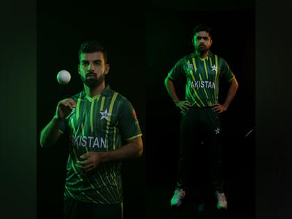 Pakistan unveil new jersey for T20 World Cup | Pakistan unveil new jersey for T20 World Cup