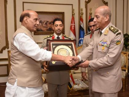 Rajnath Singh meets Egyptian counterpart, holds talks to expand bilateral defence ties | Rajnath Singh meets Egyptian counterpart, holds talks to expand bilateral defence ties
