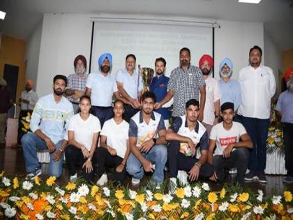 Anurag Thakur felicitates sportspersons of Guru Nanak Dev University in Amritsar | Anurag Thakur felicitates sportspersons of Guru Nanak Dev University in Amritsar