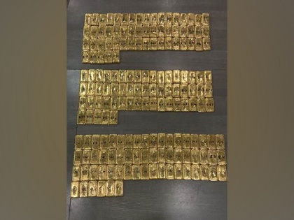 DRI foils gold smuggling attempts, seizes 65.46 kg bars | DRI foils gold smuggling attempts, seizes 65.46 kg bars