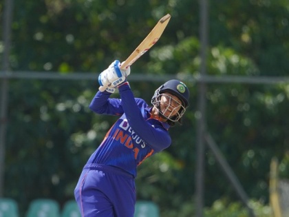 ENG vs IND, 3rd ODI: Half-centuries by Mandhana, Deepti propel India to 169 against England | ENG vs IND, 3rd ODI: Half-centuries by Mandhana, Deepti propel India to 169 against England