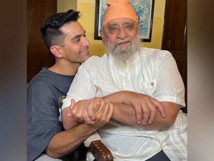 Actor Angad Bedi extends warm birthday wishes to his father Bishan Singh Bedi | Actor Angad Bedi extends warm birthday wishes to his father Bishan Singh Bedi